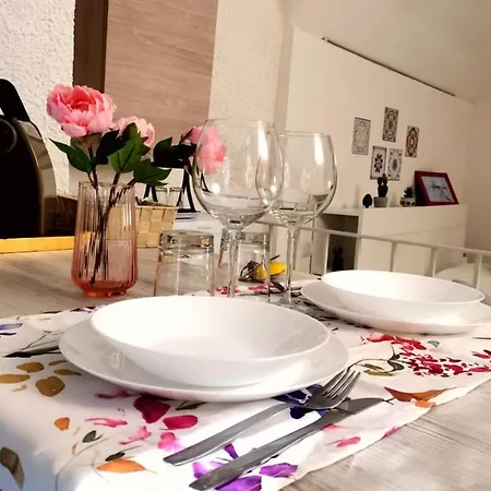 アパート La Capinera House カターニア