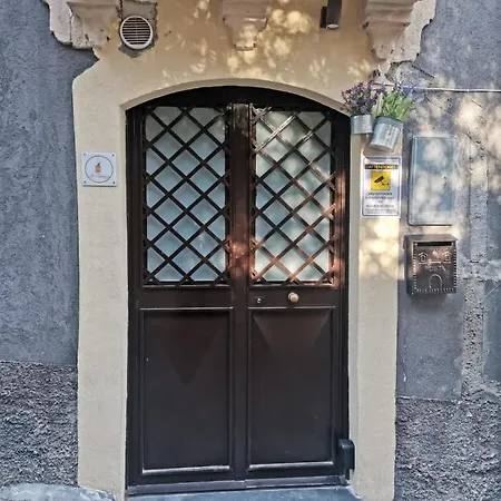 La Capinera House Apartment Catania